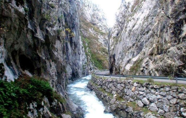 El Lagar Lägenhet Aller Exteriör bild